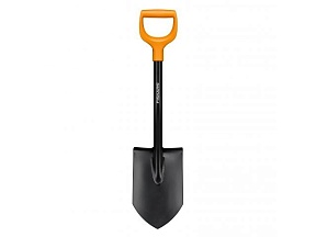 Лопата штыковая укороченная Solid FISKARS (длина:790мм, ширина:95мм)